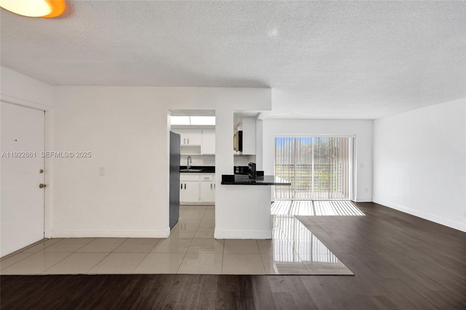 ARROWHEAD CONDO NO III - Residential