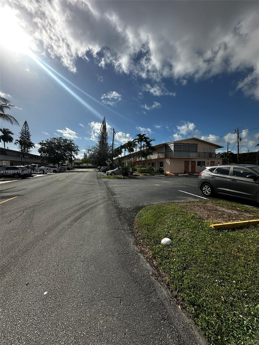 ROLEN LAKE GARDENS CO-OP - Residential Lease