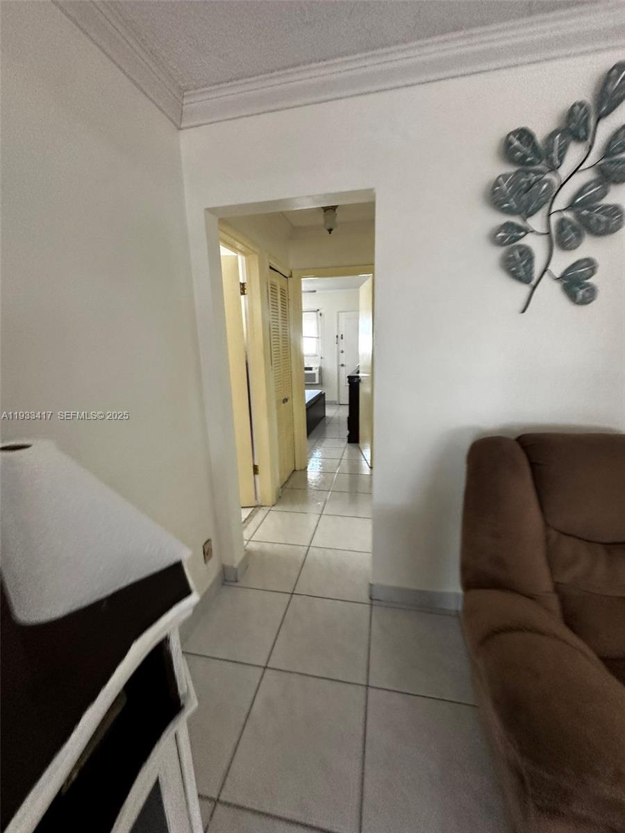 ROLEN LAKE GARDENS CO-OP - Residential Lease