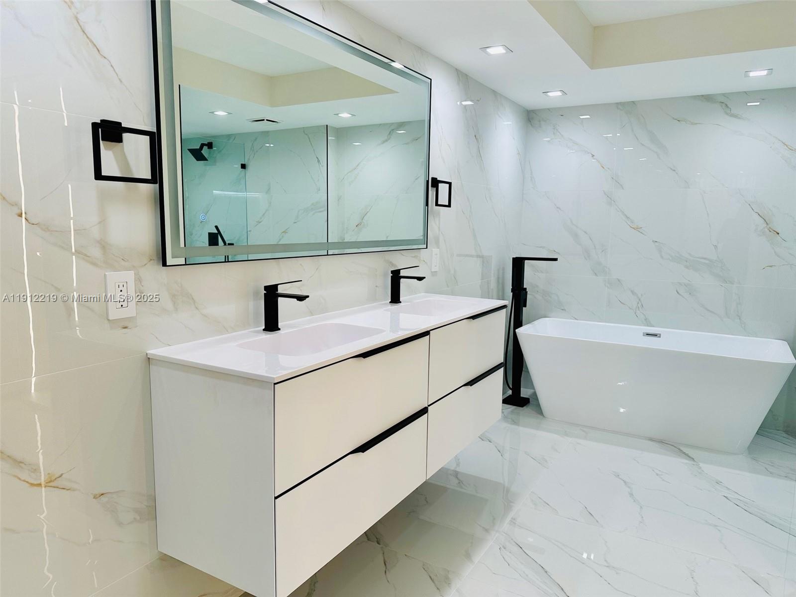 MYSTIC POINTE TOWER 400 C - Residential Lease