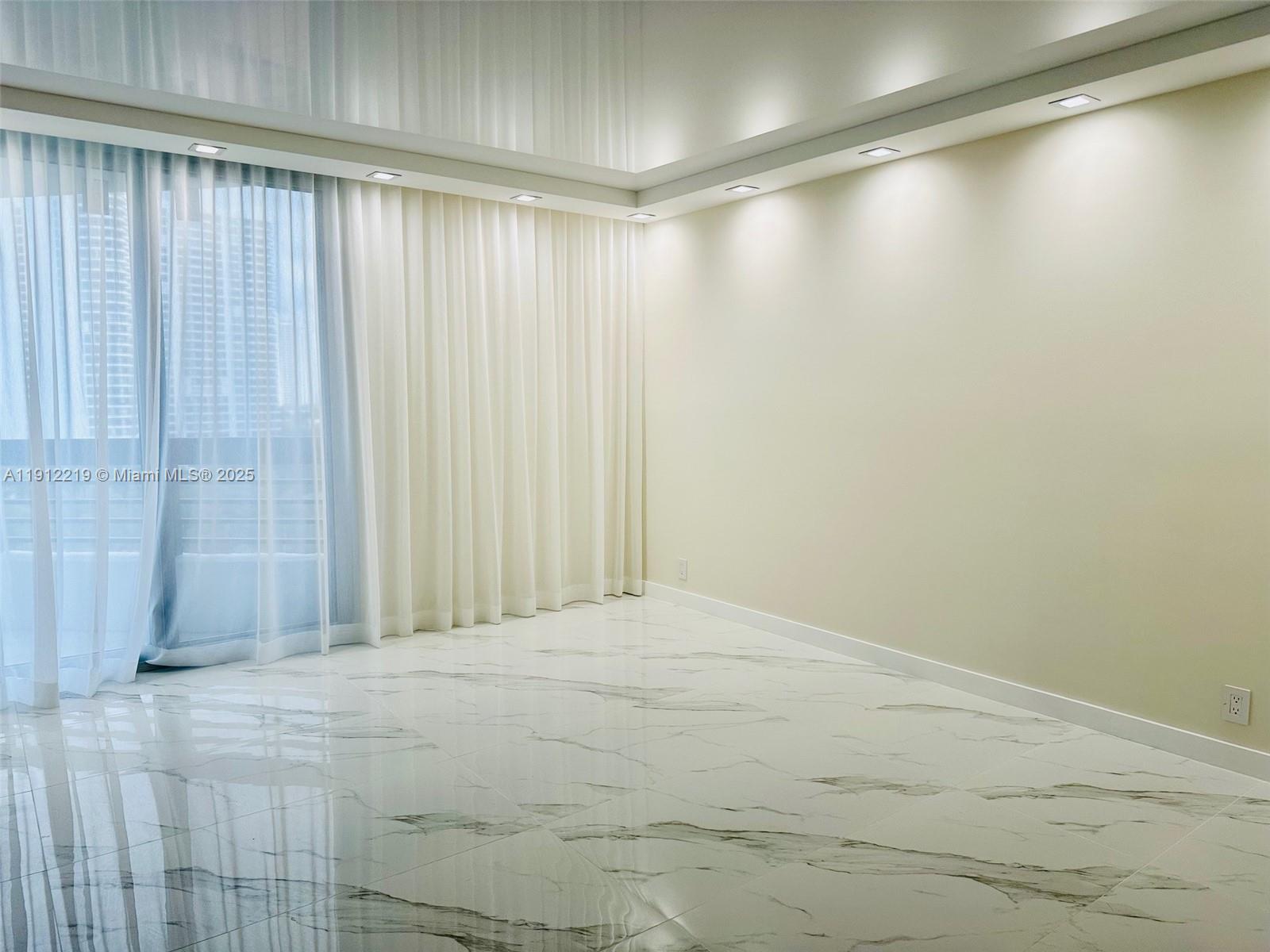 MYSTIC POINTE TOWER 400 C - Residential Lease