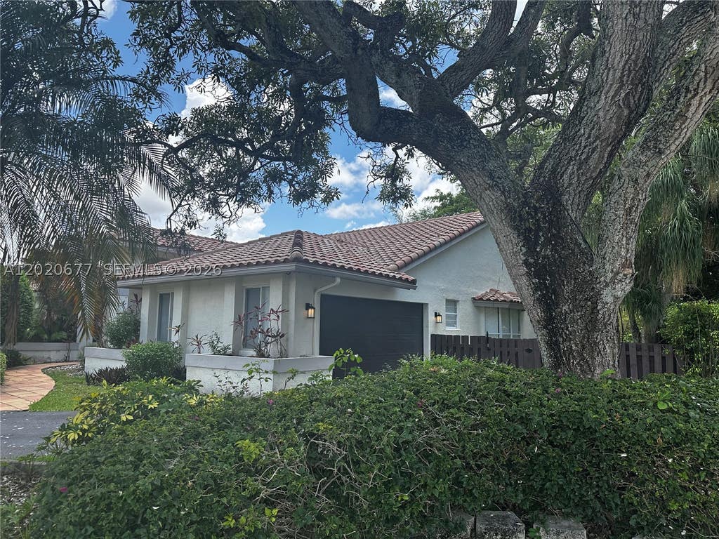 Photo of 1200 NW 101st Ave, Plantation, FL 33322 (MLS # A12020677)