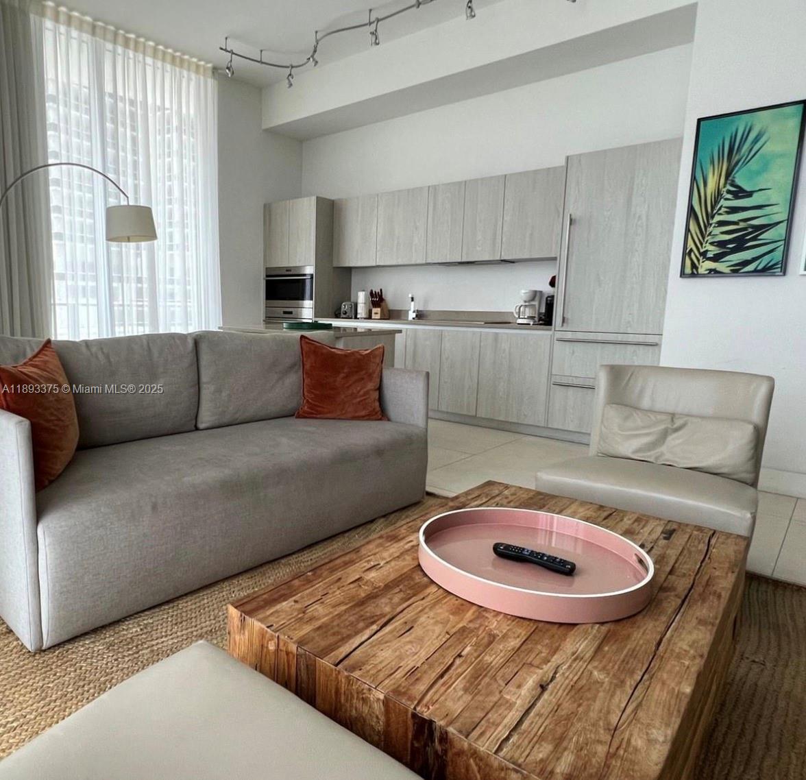 4111 SOUTH OCEAN DRIVE CO - Residential Lease