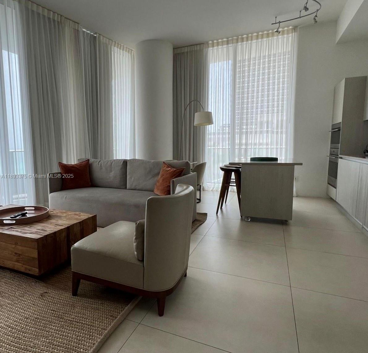 4111 SOUTH OCEAN DRIVE CO - Residential Lease