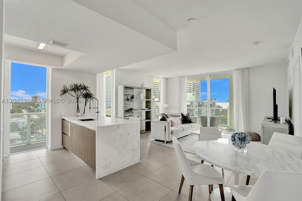 Photo of 401 N Birch Rd #715, Fort Lauderdale, FL 33304 (MLS # A12041108)