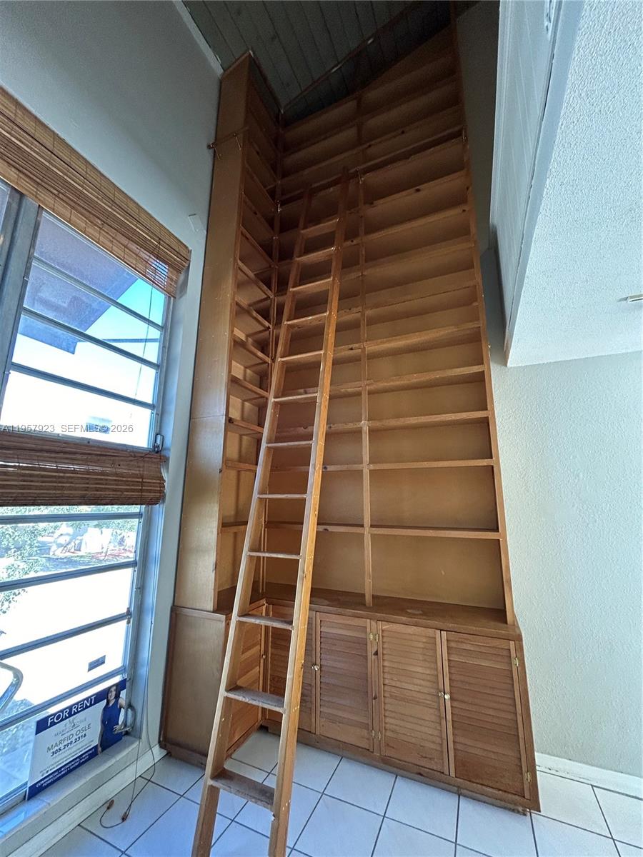 GABLES NORTH CONDO - Residential Lease