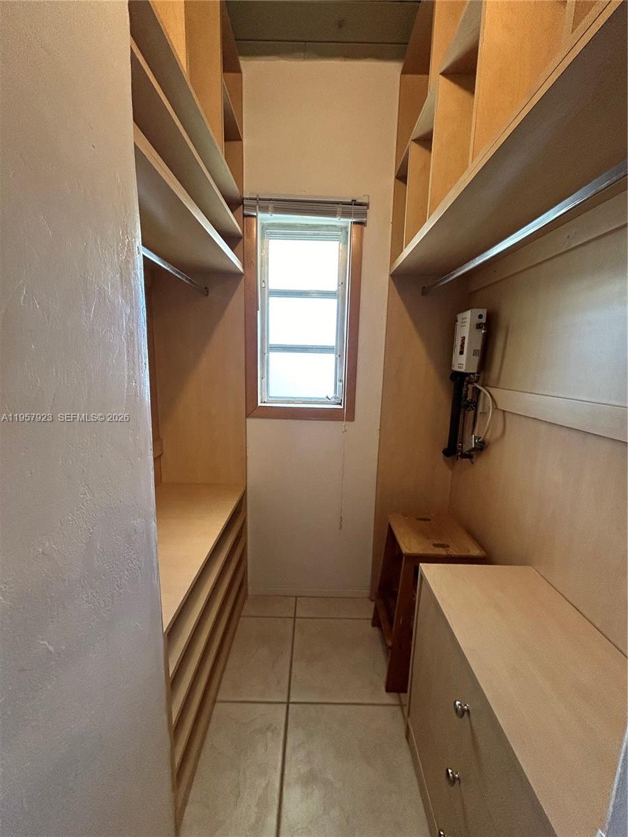 GABLES NORTH CONDO - Residential Lease