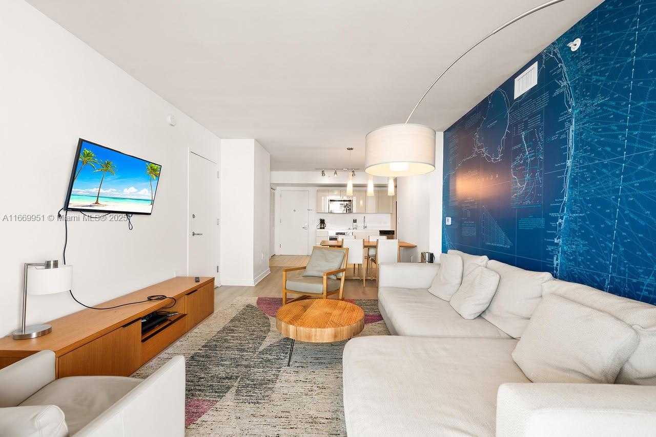 BEACHWALK CONDOMINIUM - Residential