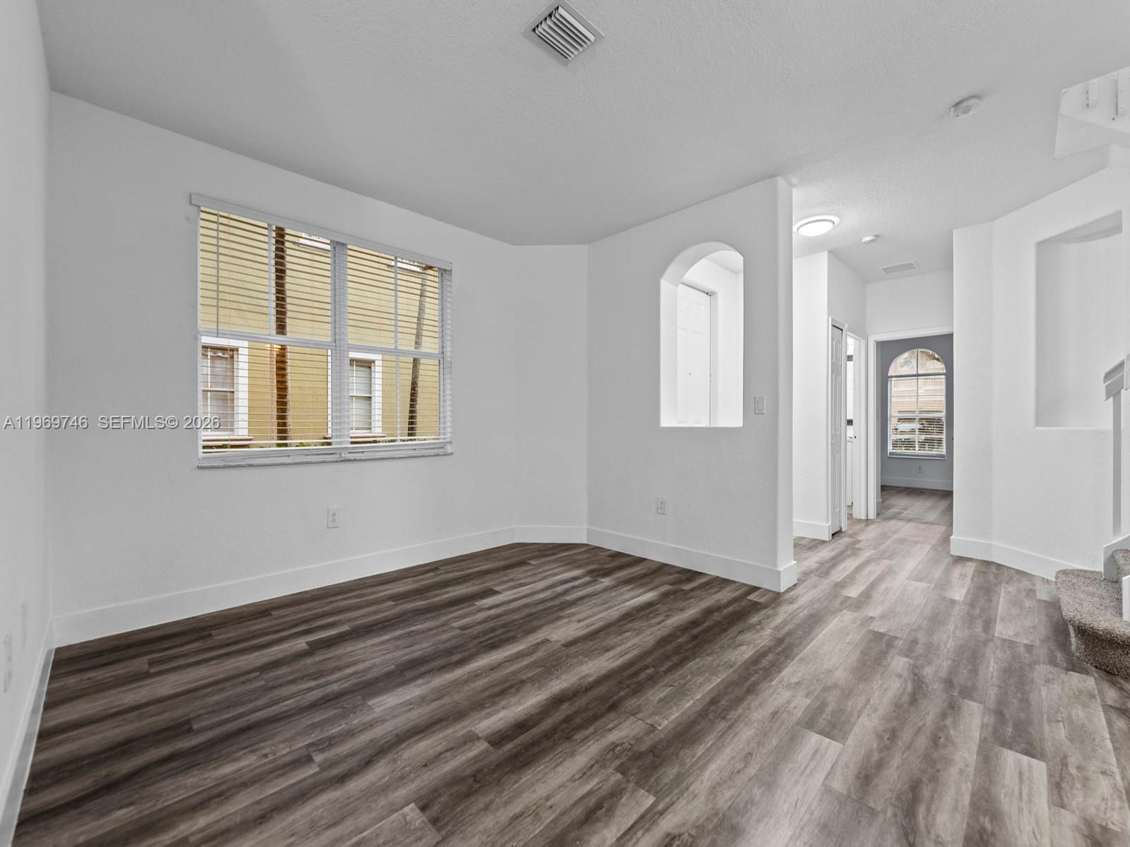 KEYS GARDEN - Residential