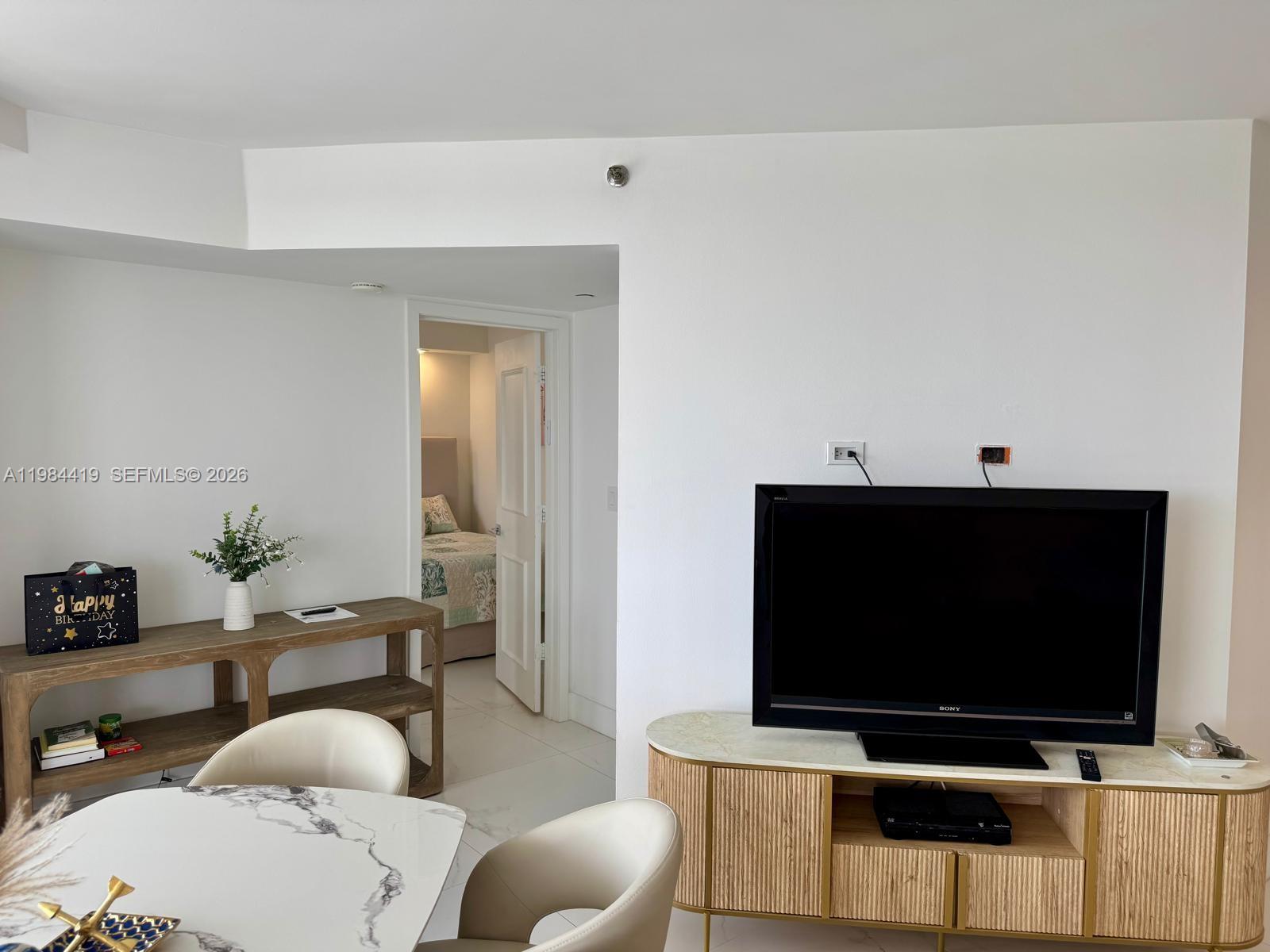 WILLIAMS ISLAND - Residential