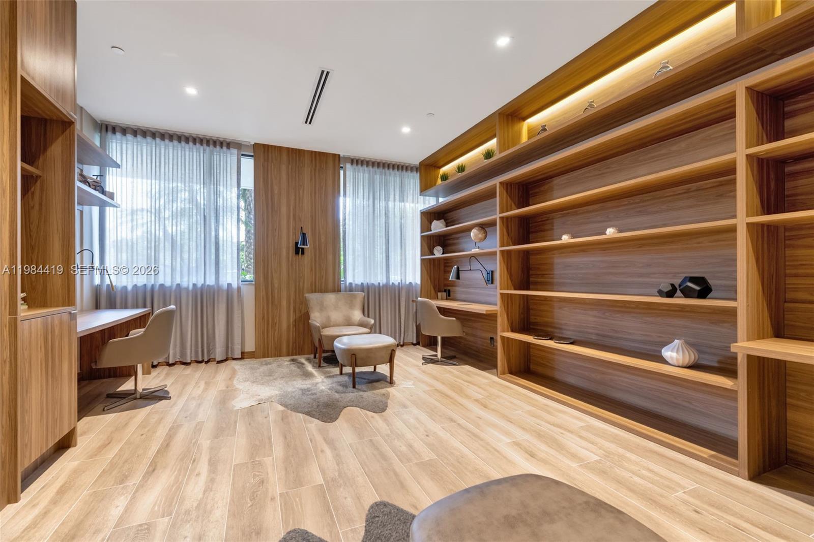 WILLIAMS ISLAND - Residential