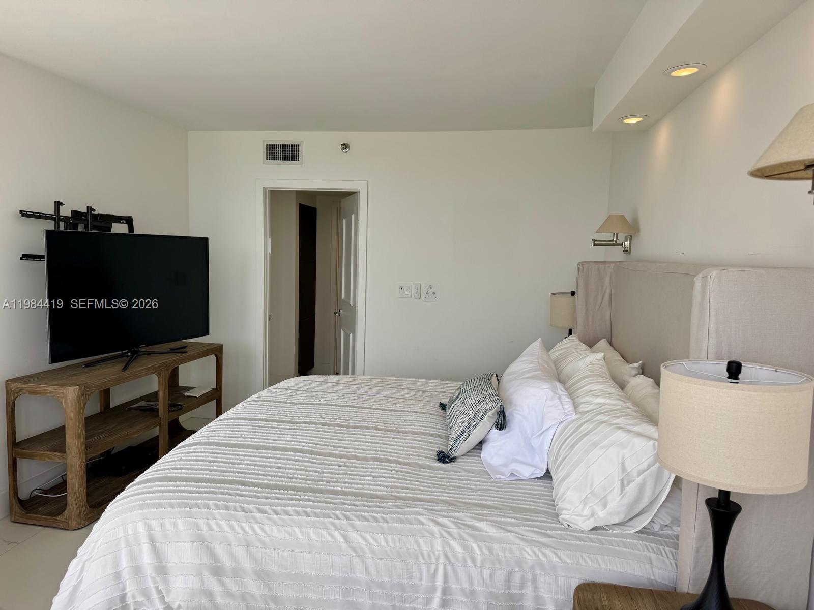 WILLIAMS ISLAND - Residential