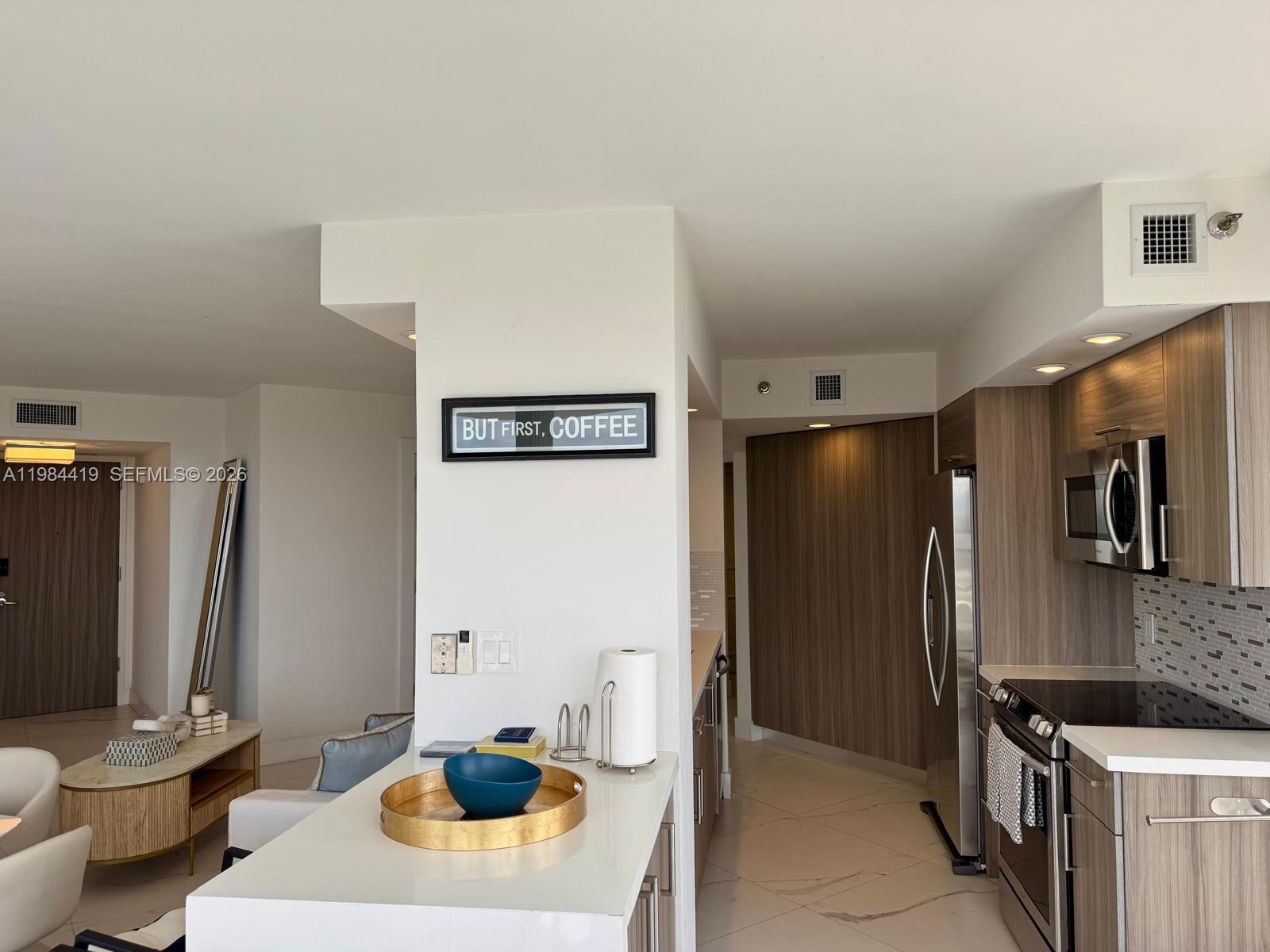 WILLIAMS ISLAND - Residential