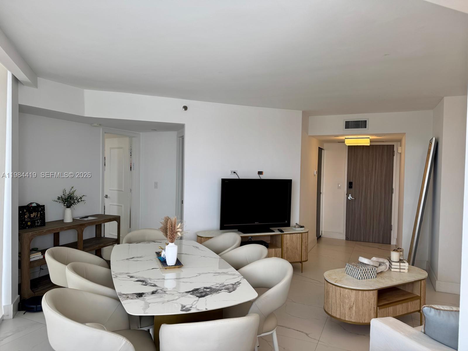 WILLIAMS ISLAND - Residential