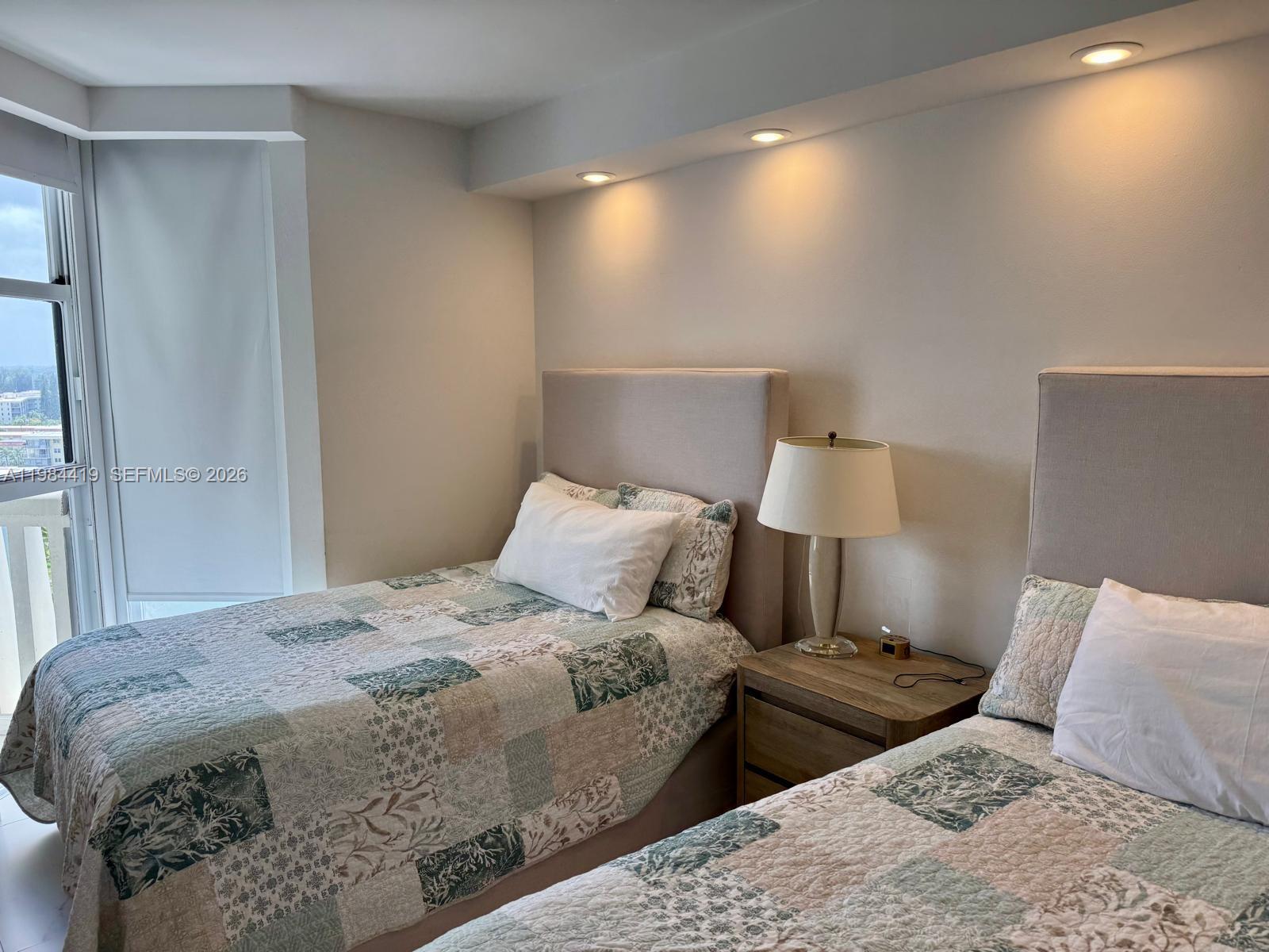 WILLIAMS ISLAND - Residential