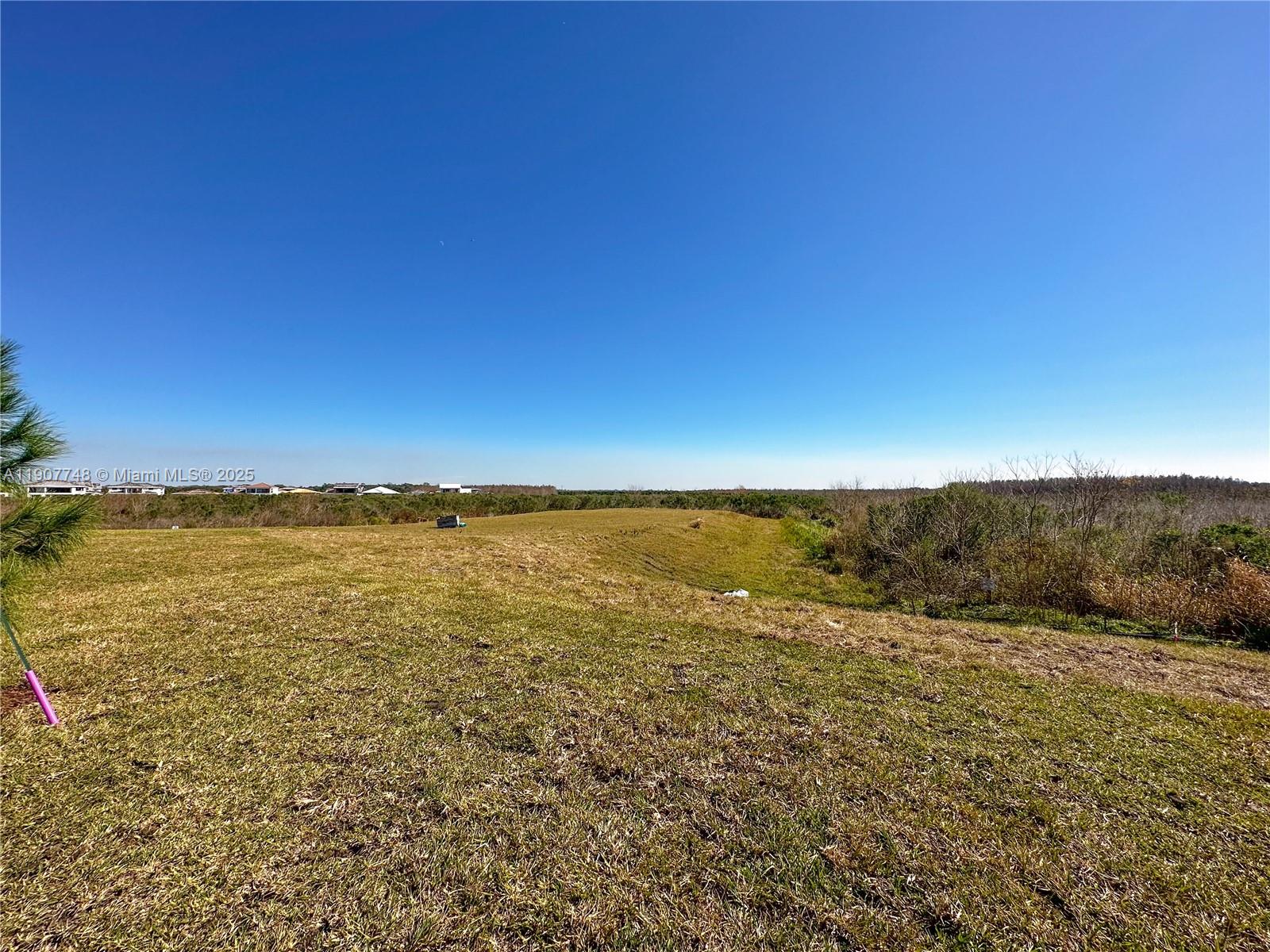 EAGLE CREEK. VILLAGE - Residential Lease