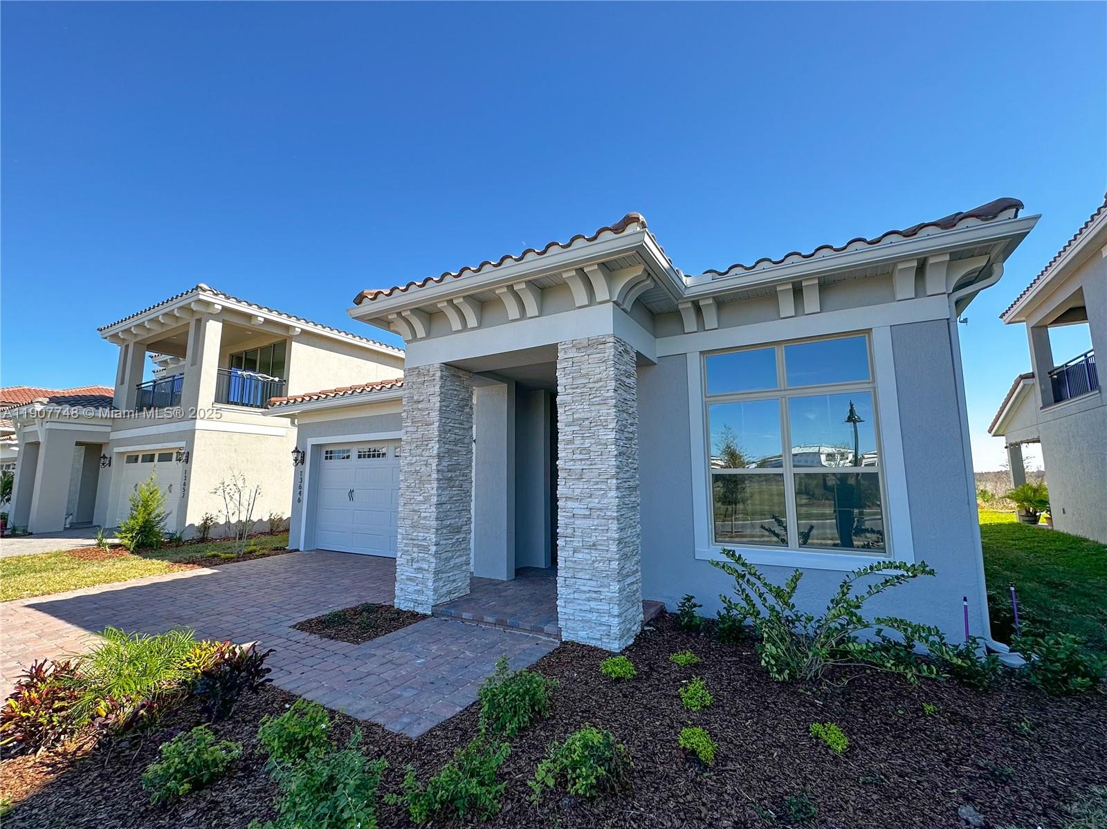 EAGLE CREEK. VILLAGE - Residential Lease