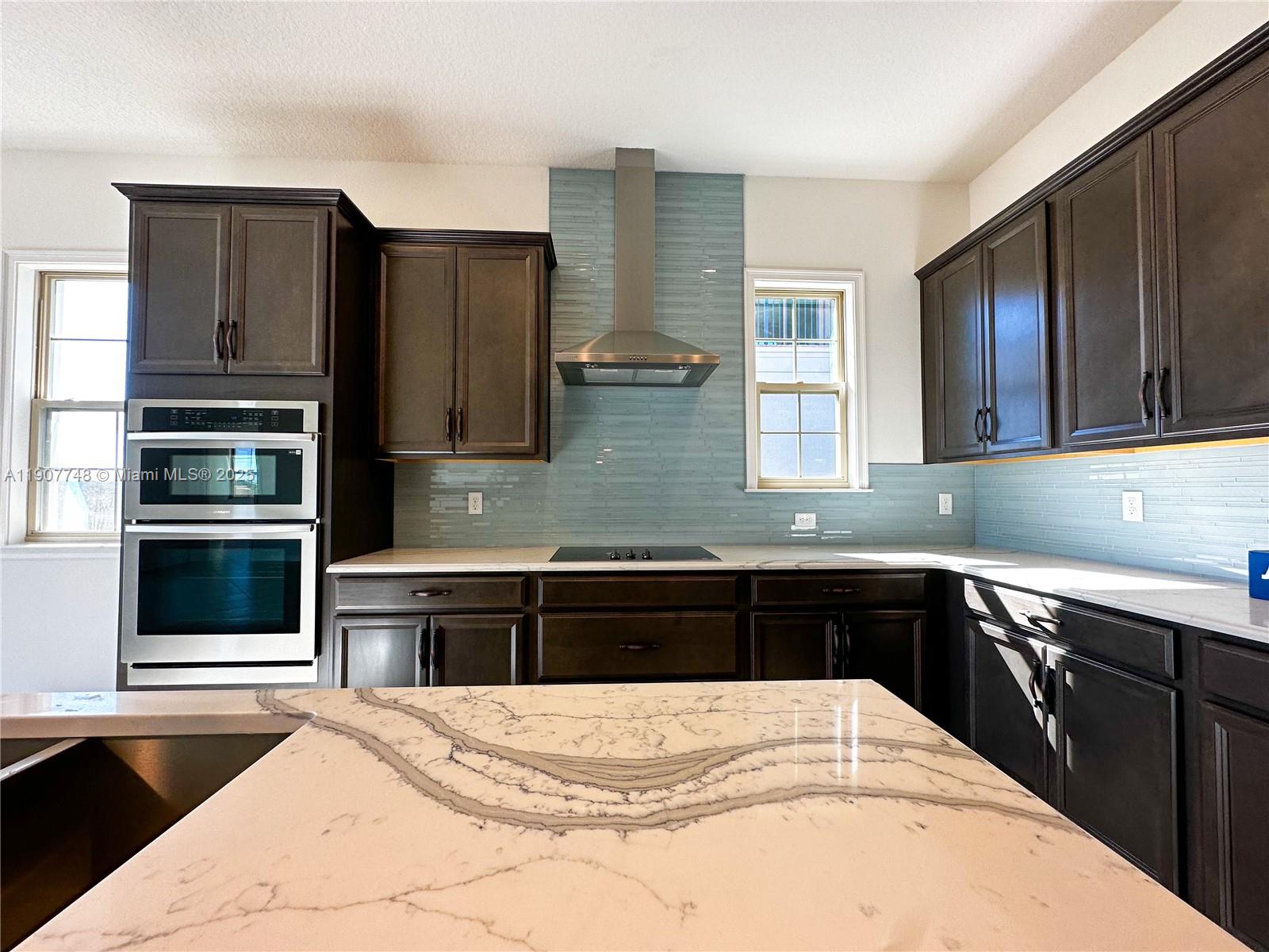 EAGLE CREEK. VILLAGE - Residential Lease