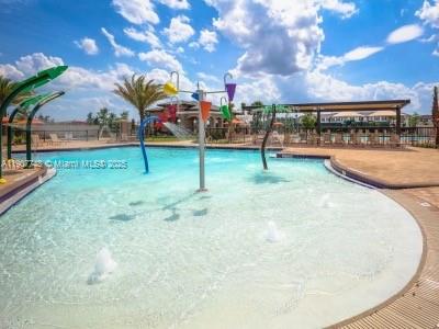 EAGLE CREEK. VILLAGE - Residential Lease