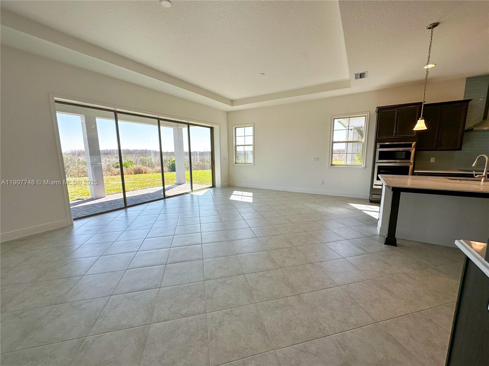 EAGLE CREEK. VILLAGE - Residential Lease