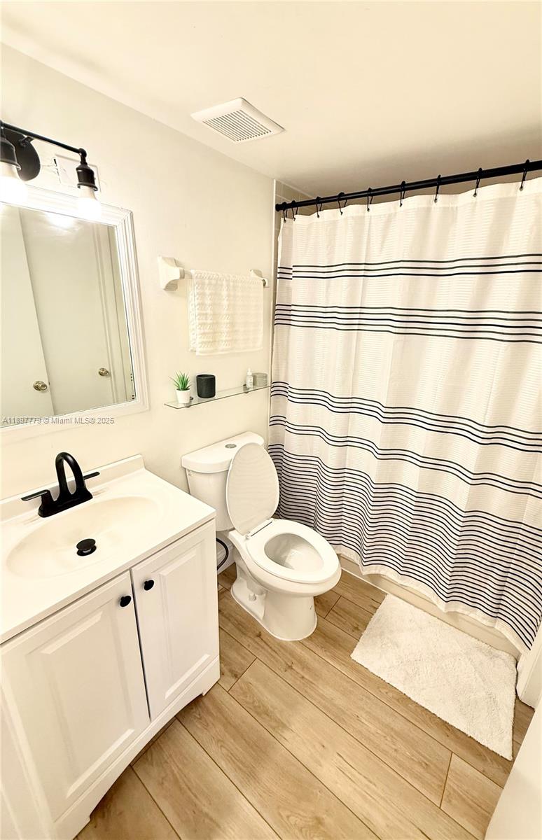 PLANTATION FOREST CONDO - Residential Lease