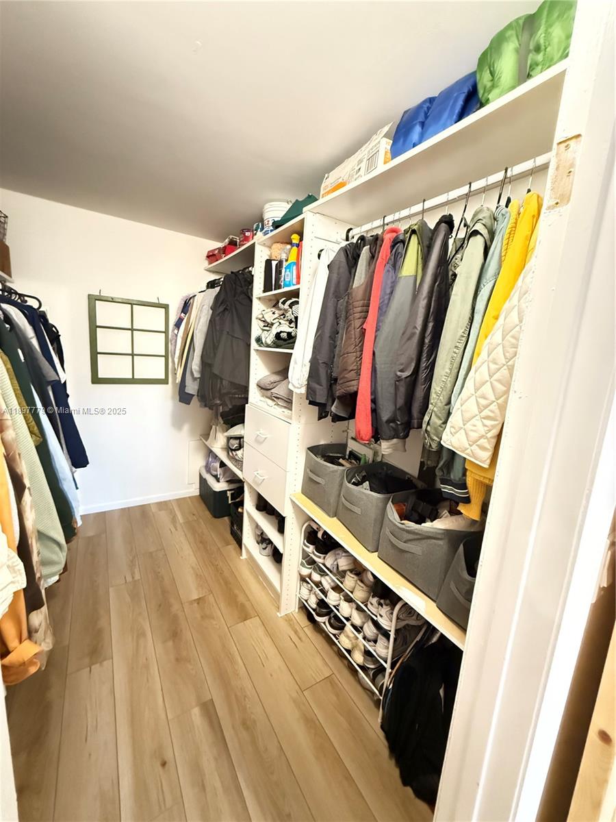 PLANTATION FOREST CONDO - Residential Lease