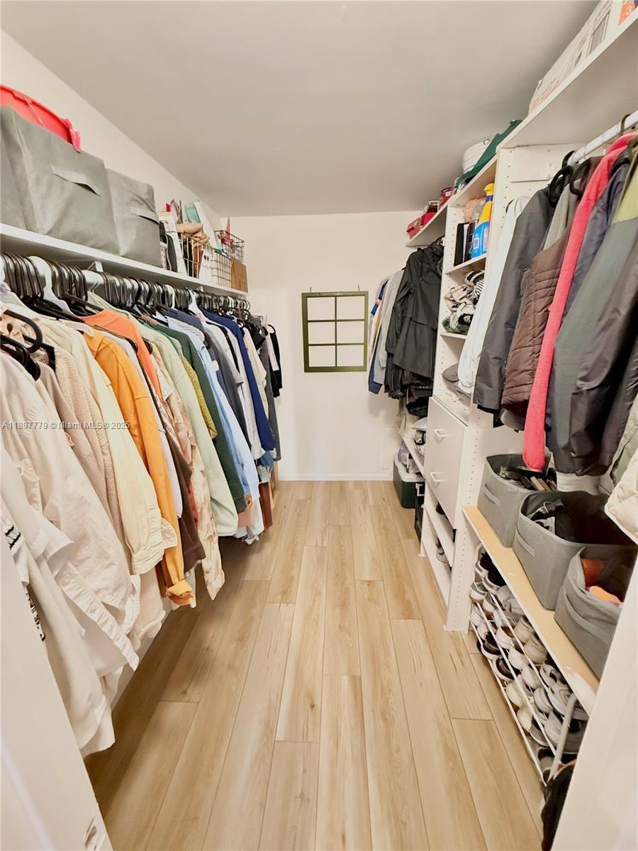 PLANTATION FOREST CONDO - Residential Lease