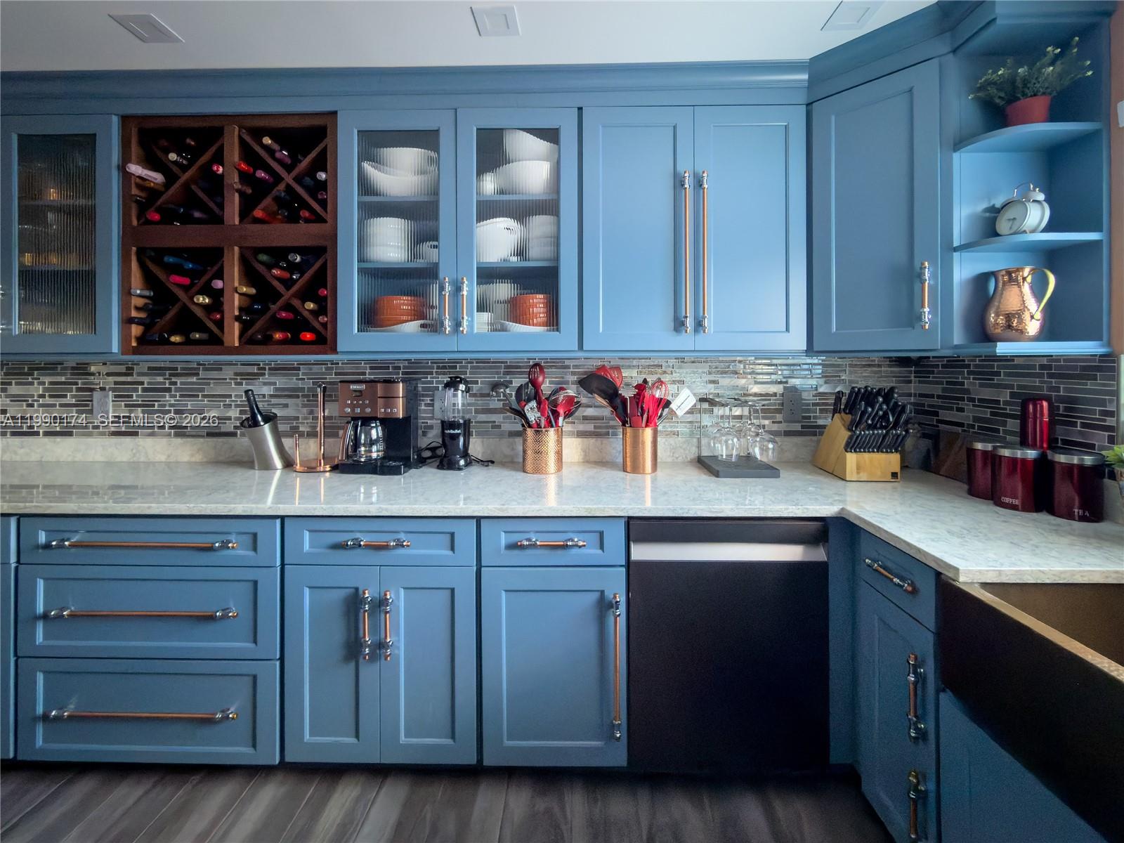 R Y K HOMESITES - Residential