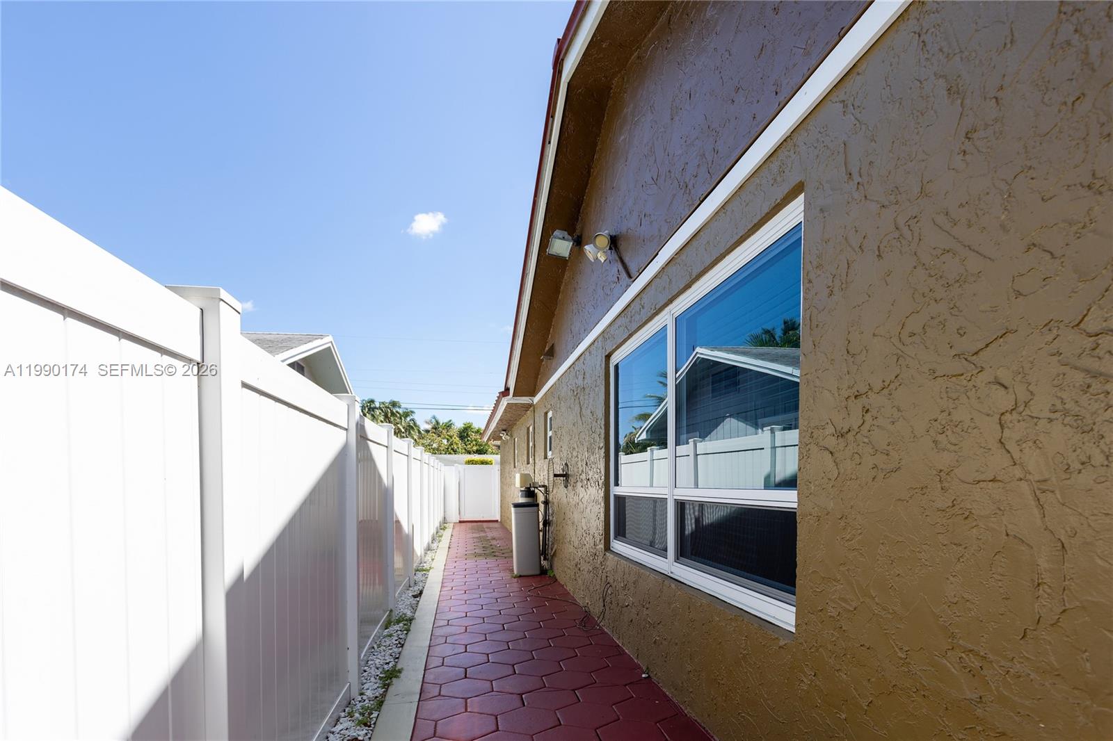 R Y K HOMESITES - Residential