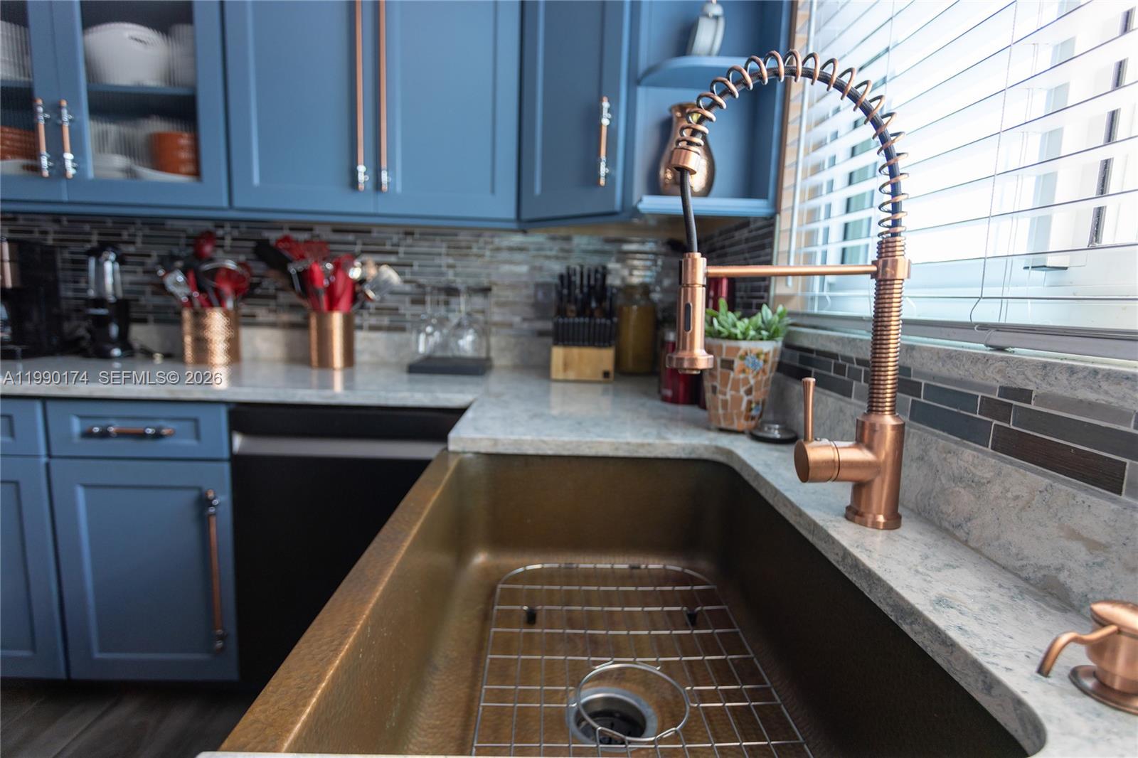 R Y K HOMESITES - Residential