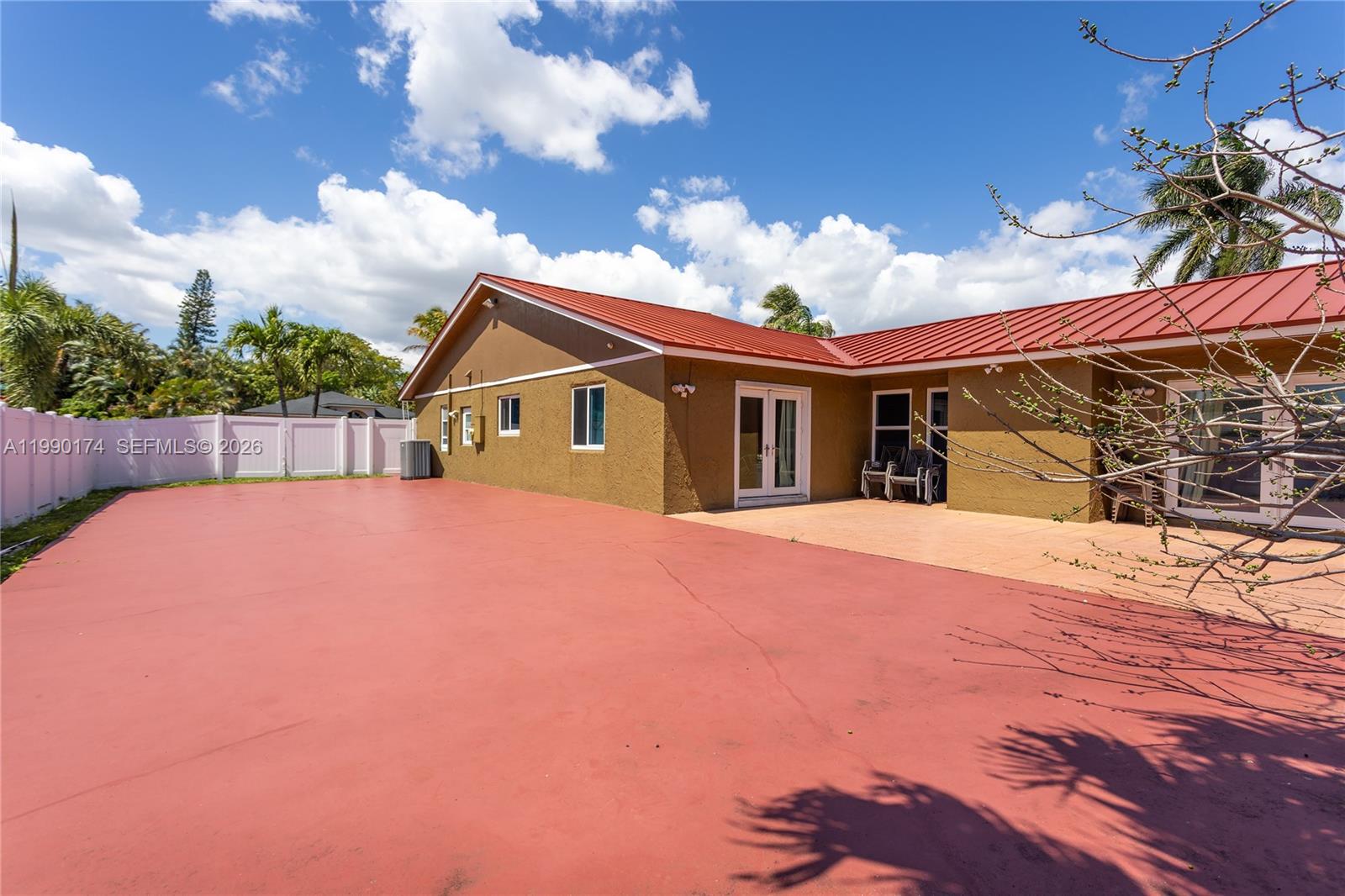 R Y K HOMESITES - Residential