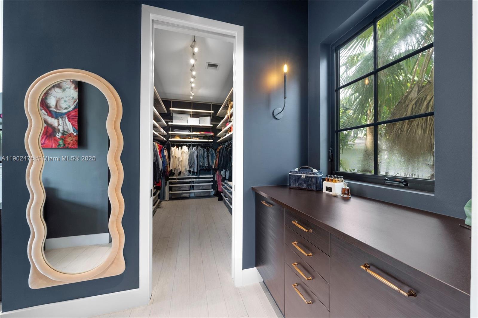 BAYSHORE UNIT NO 2 - Residential