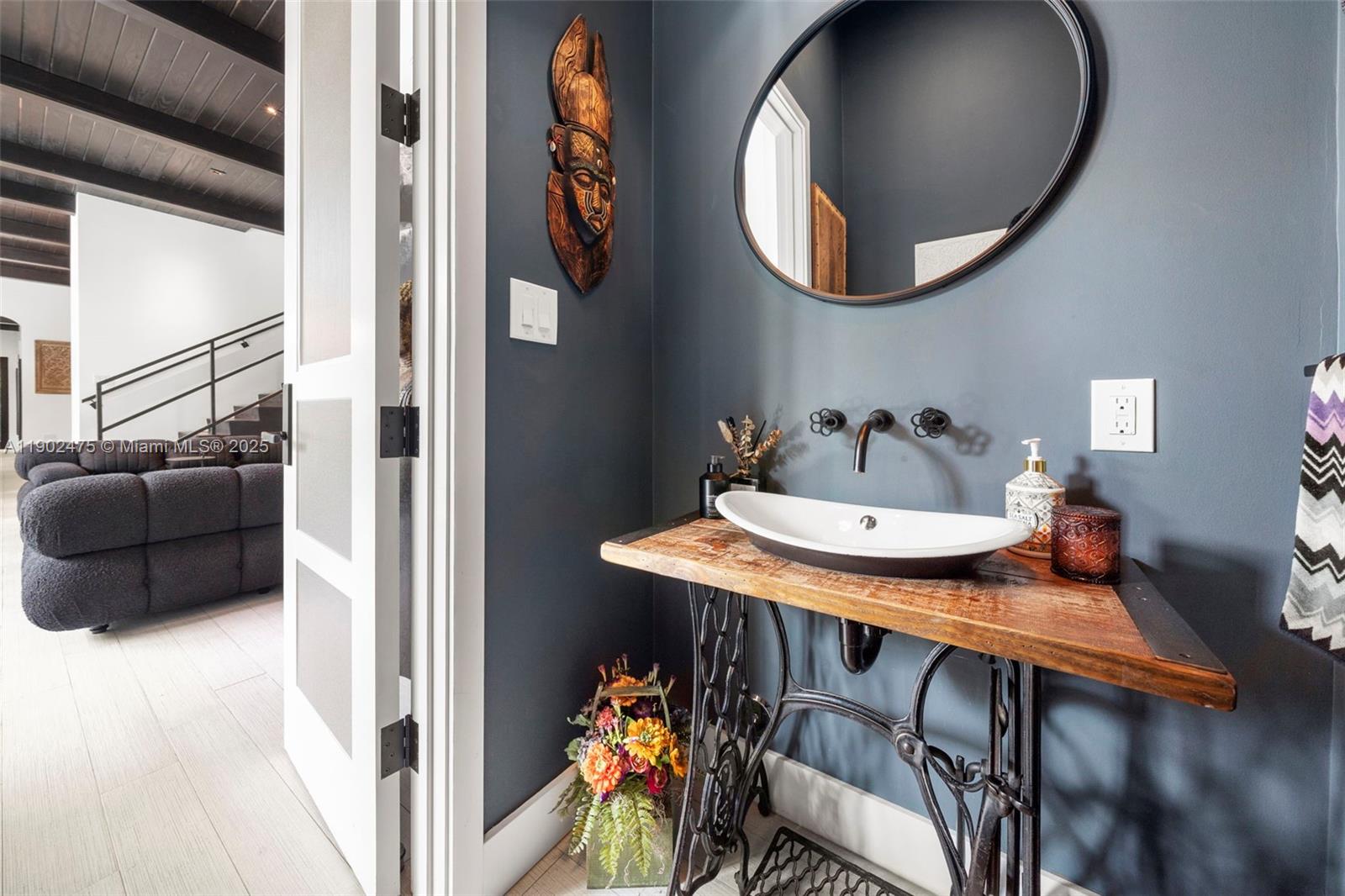 BAYSHORE UNIT NO 2 - Residential