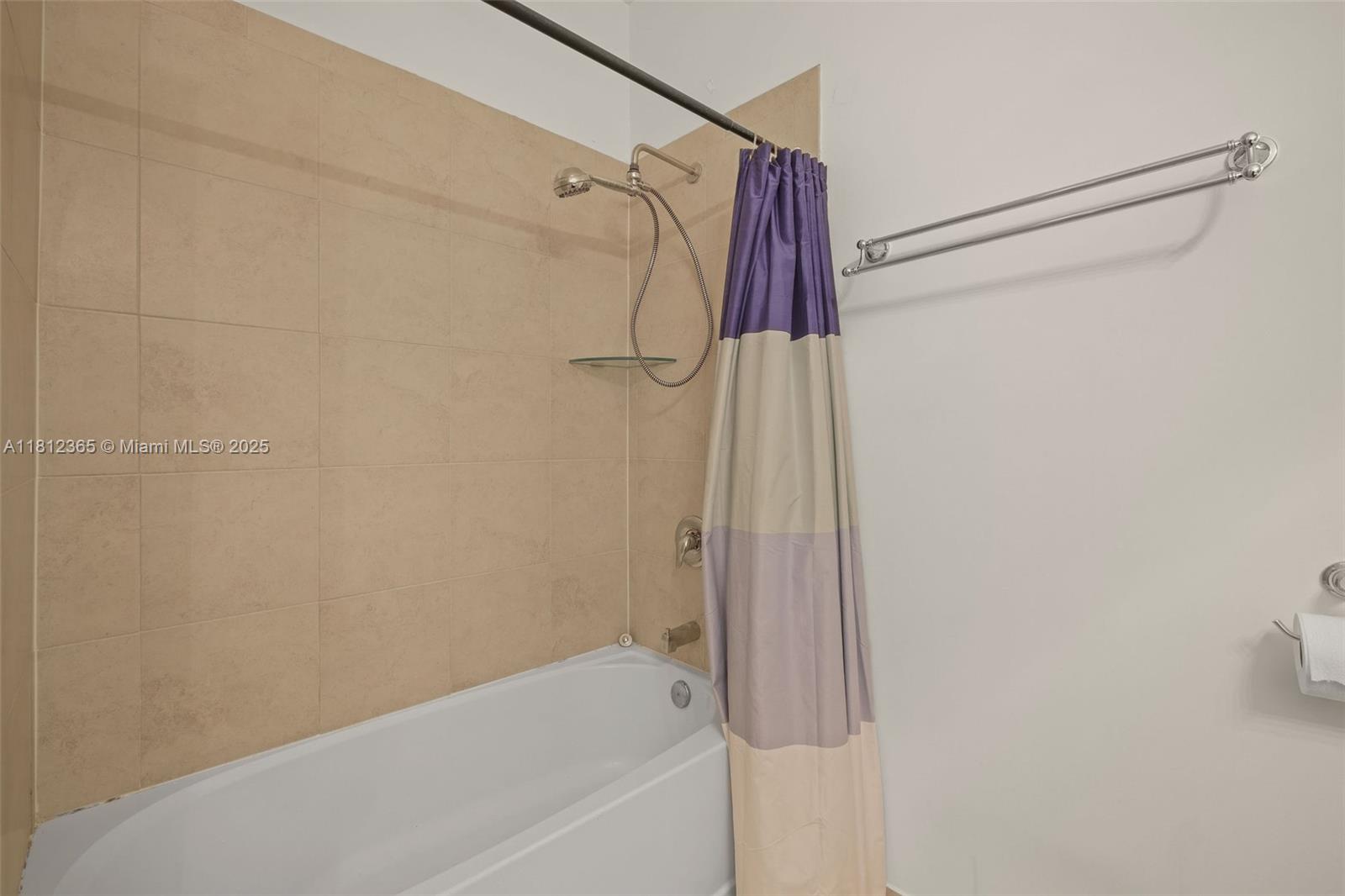 AQUABELLA SECTION TWO - Residential