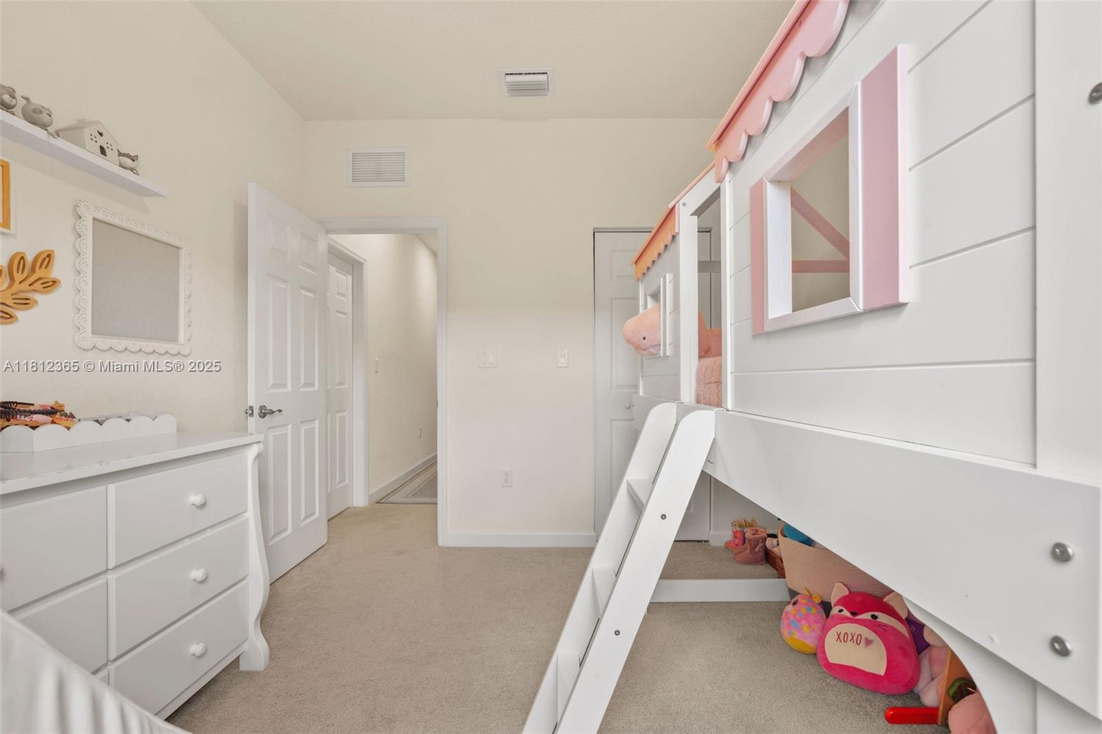 AQUABELLA SECTION TWO - Residential