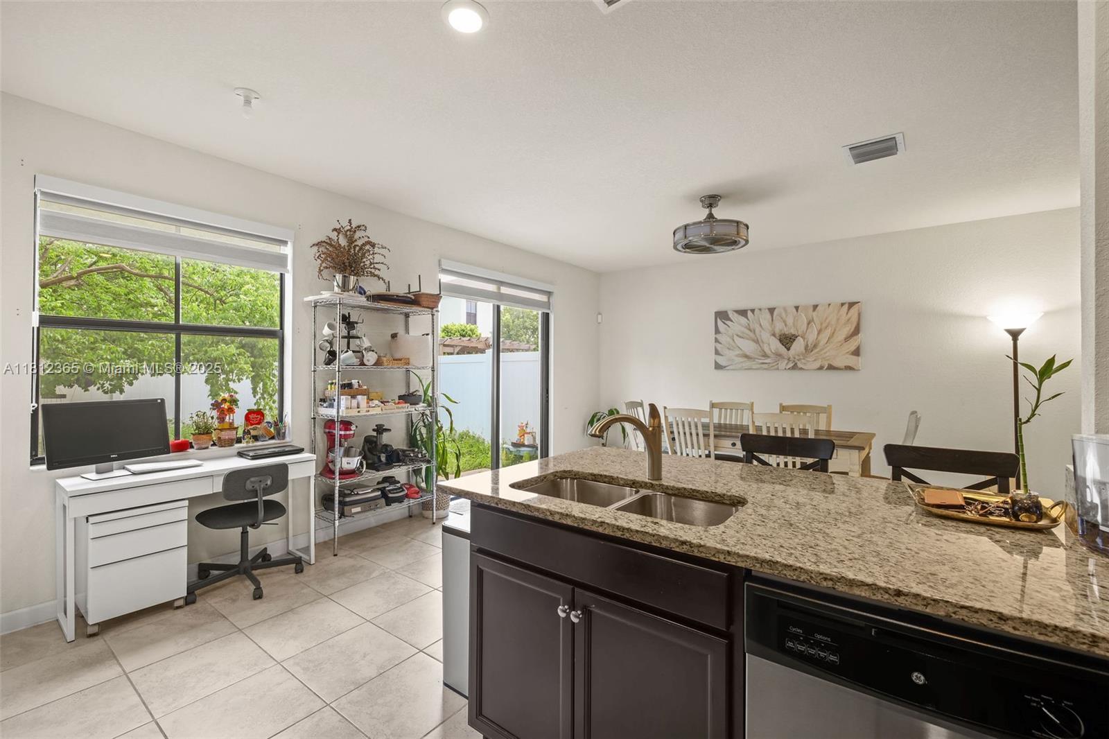 AQUABELLA SECTION TWO - Residential