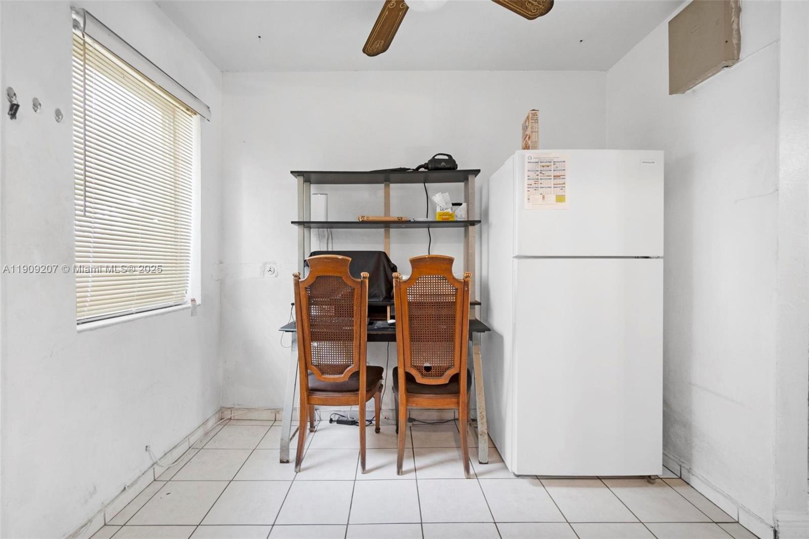 PINE TREE PARK - Residential