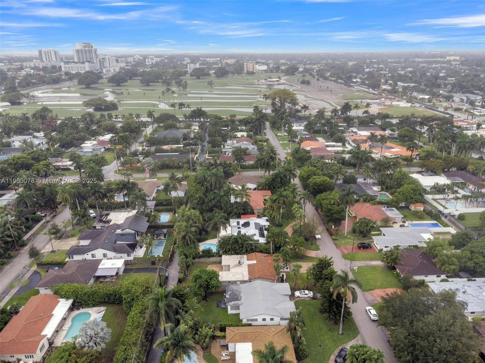 HOLLYWOOD LAKES SECTION - Residential