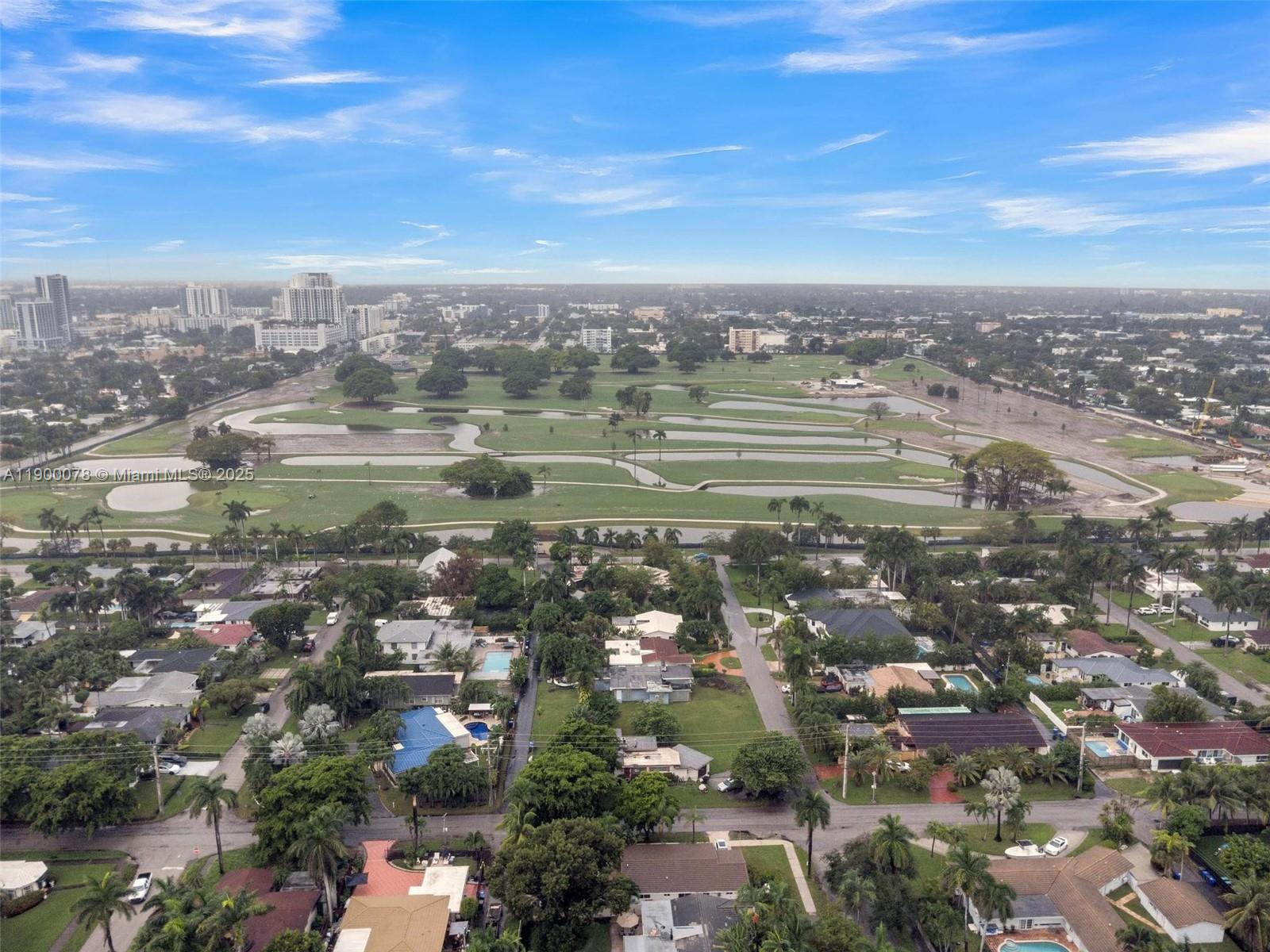 HOLLYWOOD LAKES SECTION - Residential