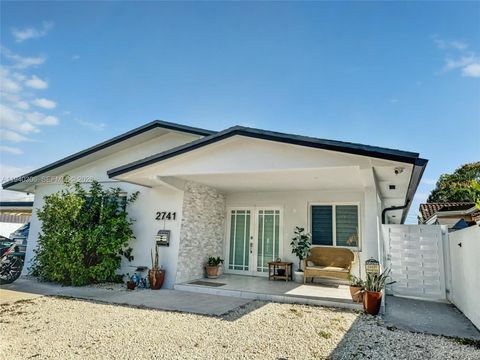 2741 SW 67th Ave 0 Miami FL 33155