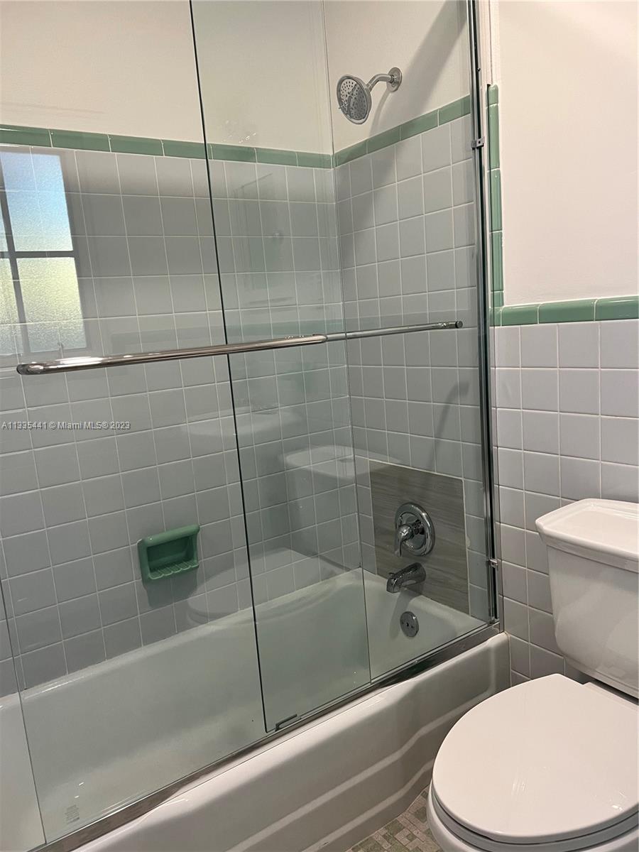 LAKE WORTH BEACH - Residential Lease