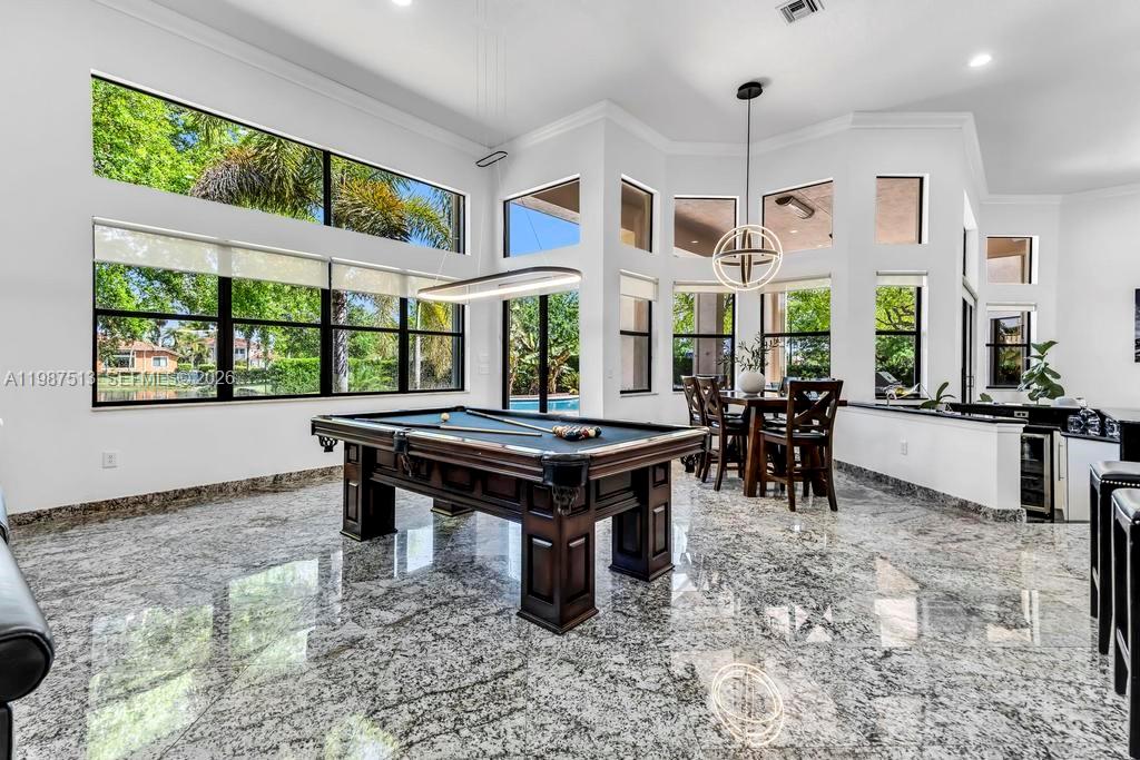 RIVERSTONE - Residential