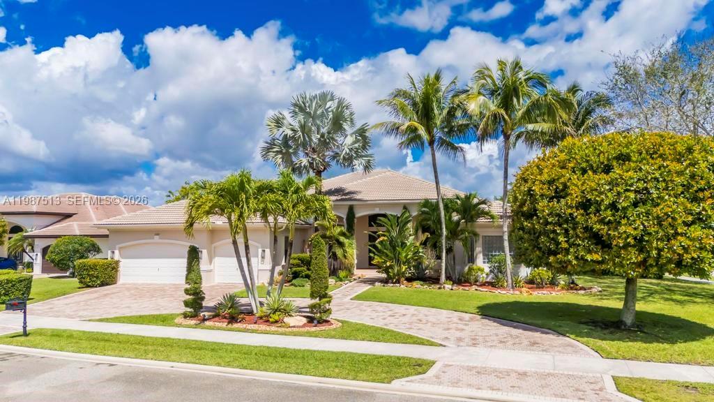 RIVERSTONE - Residential