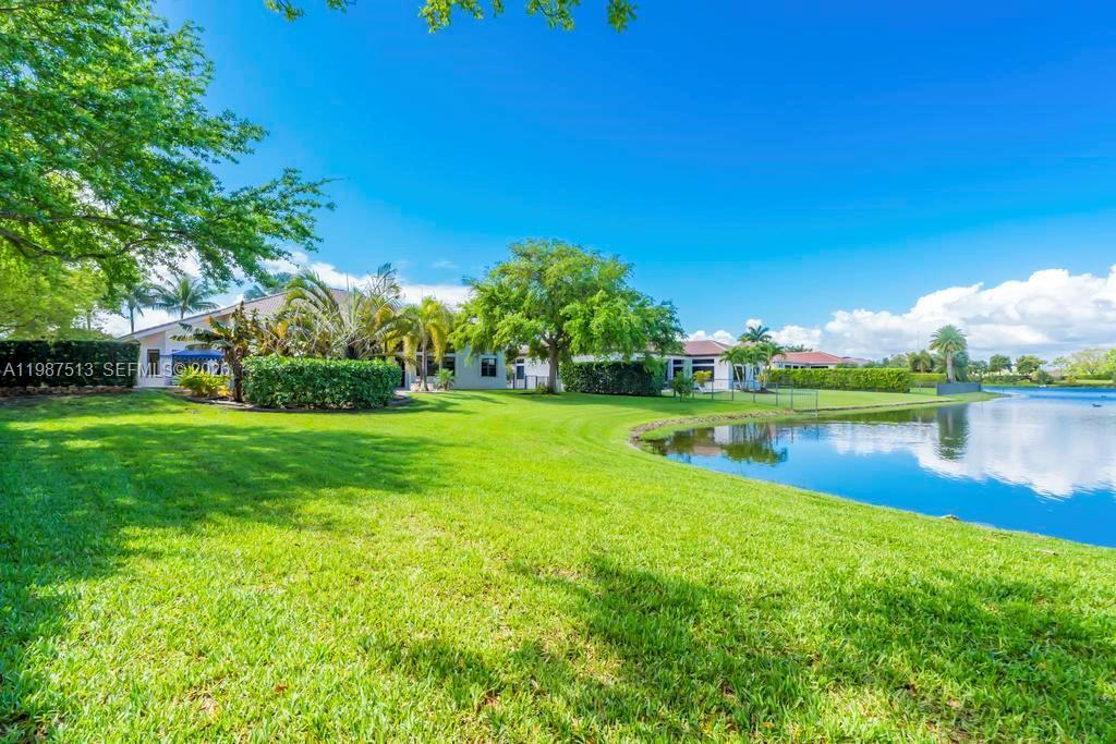 RIVERSTONE - Residential