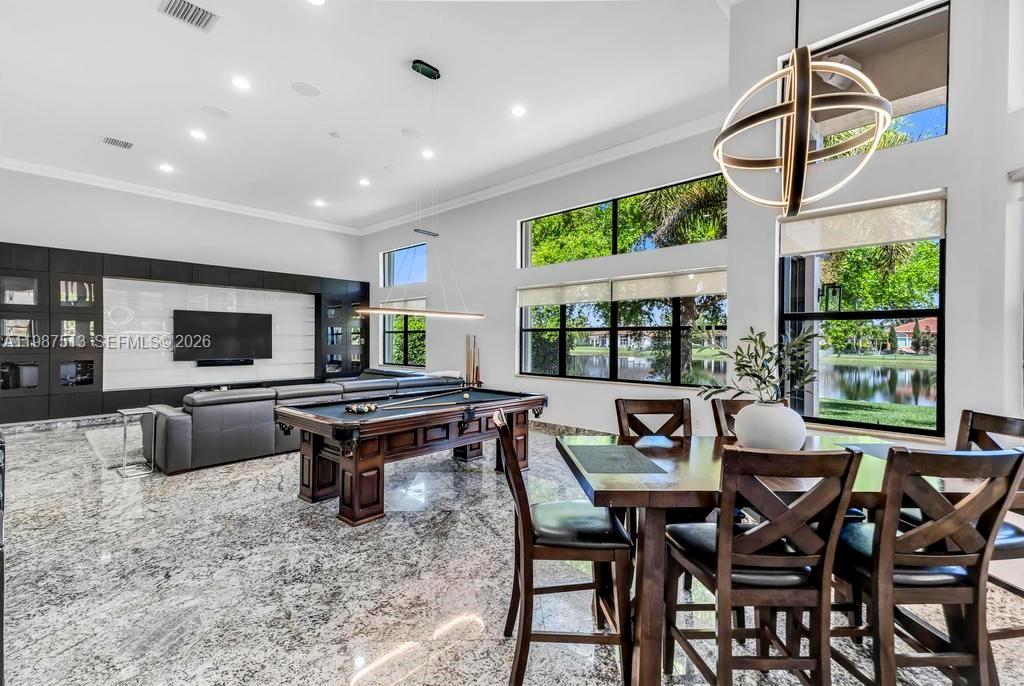 RIVERSTONE - Residential