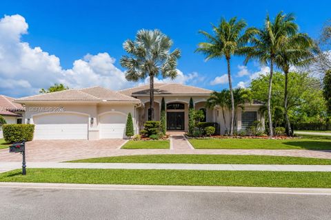 Photo of 15127 SW 40th St, Davie, FL 33331 (MLS # A11987513)