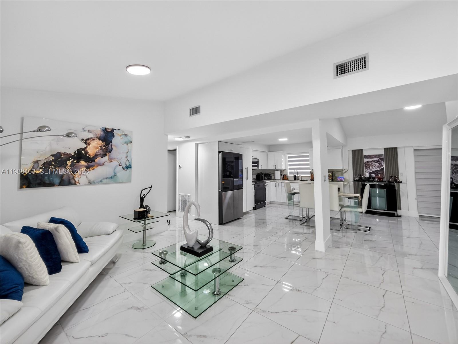 SIERRA MIRADA - Residential