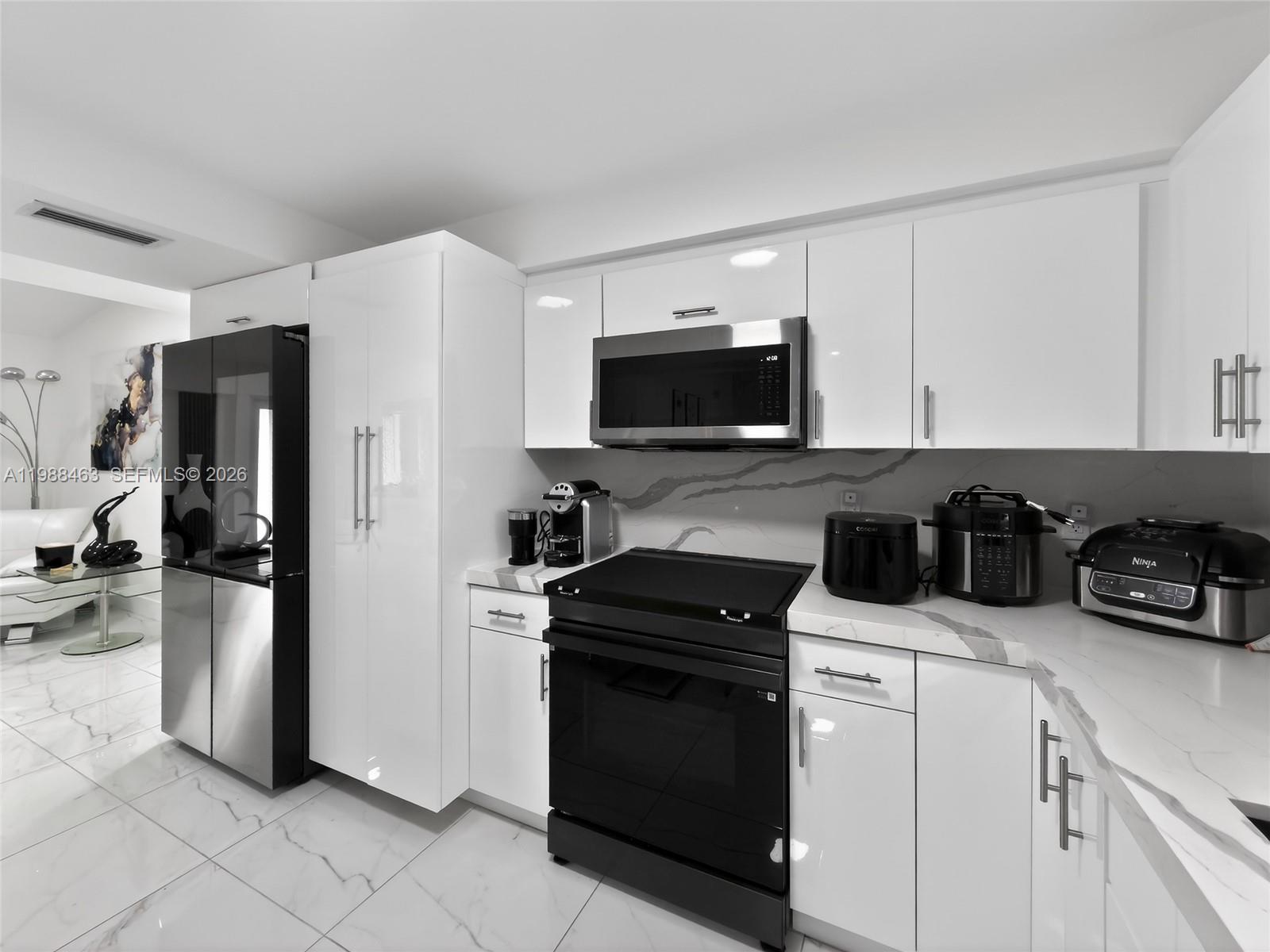 SIERRA MIRADA - Residential