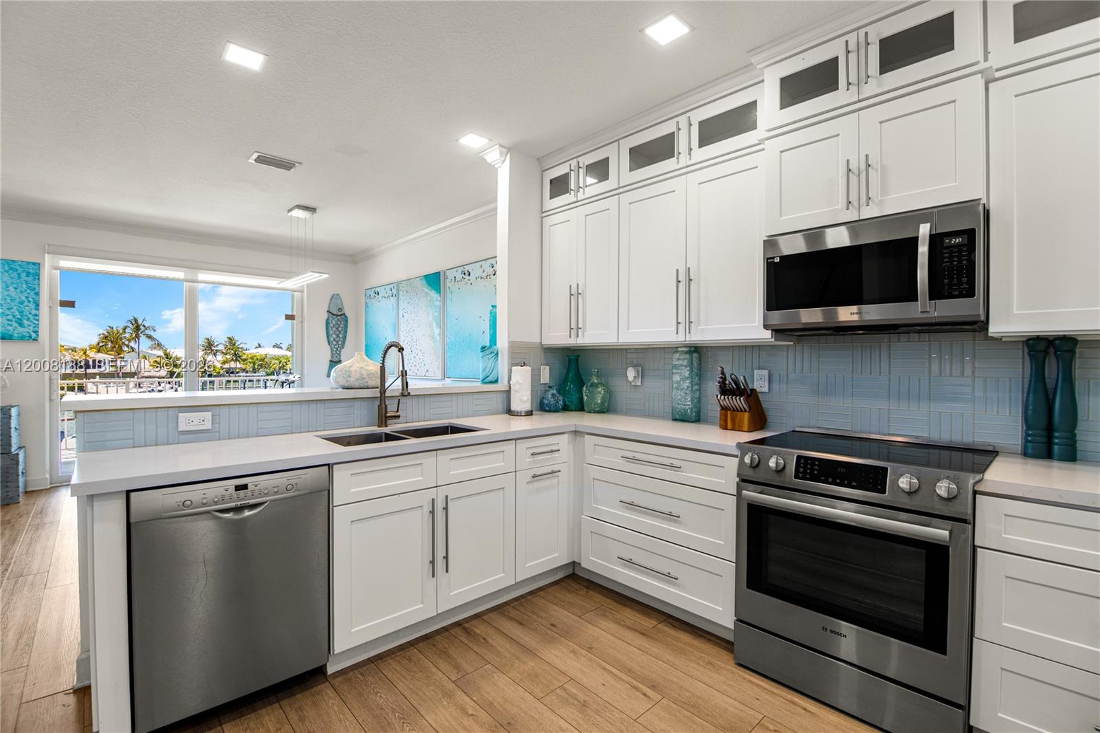 THE RESERVE AT SOMBRERO - Residential