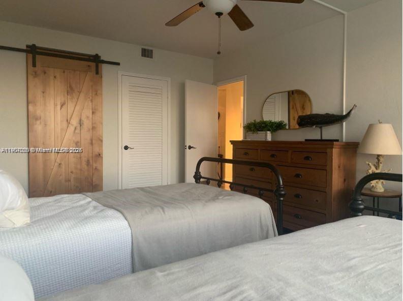 HOLLYWOOD TOWERS CONDO - Residential Lease